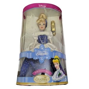 2004 Disney Princess Cinderella Collectible Porcelain Doll W Slipper Ornament